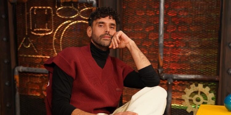 ÖZGÜN ÇOBAN