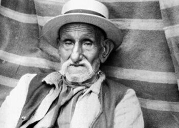 ZARO AĞA